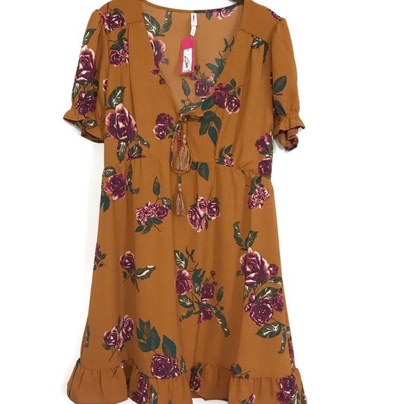 NWT Xhiliration Boho Mustard Yellow Tan Floral Tunic Dress Size Medium - Picture 3 of 6